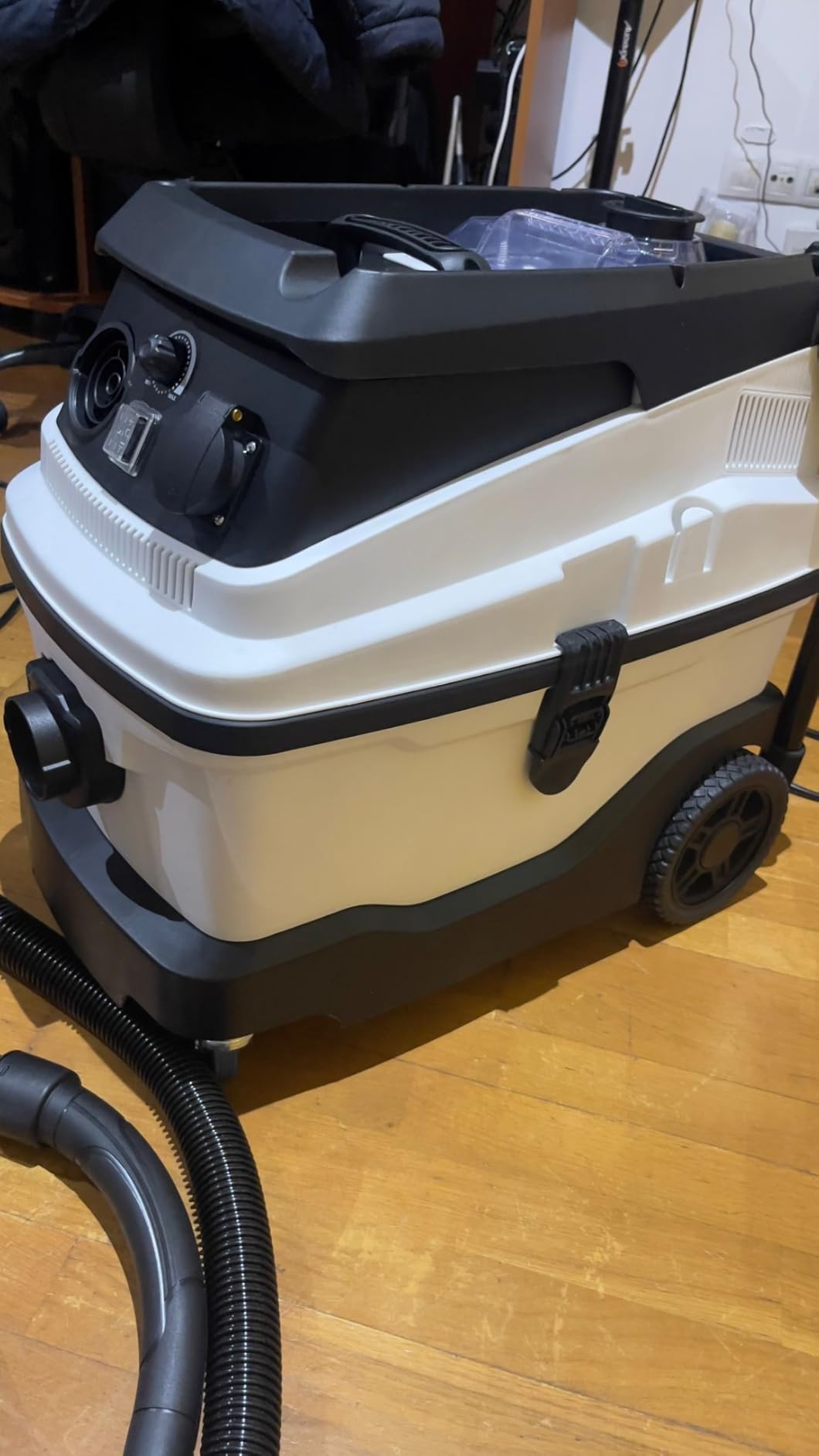 Wiltec Bidone Aspiratutto 1600W 30L Secco Umido Soffiaggio