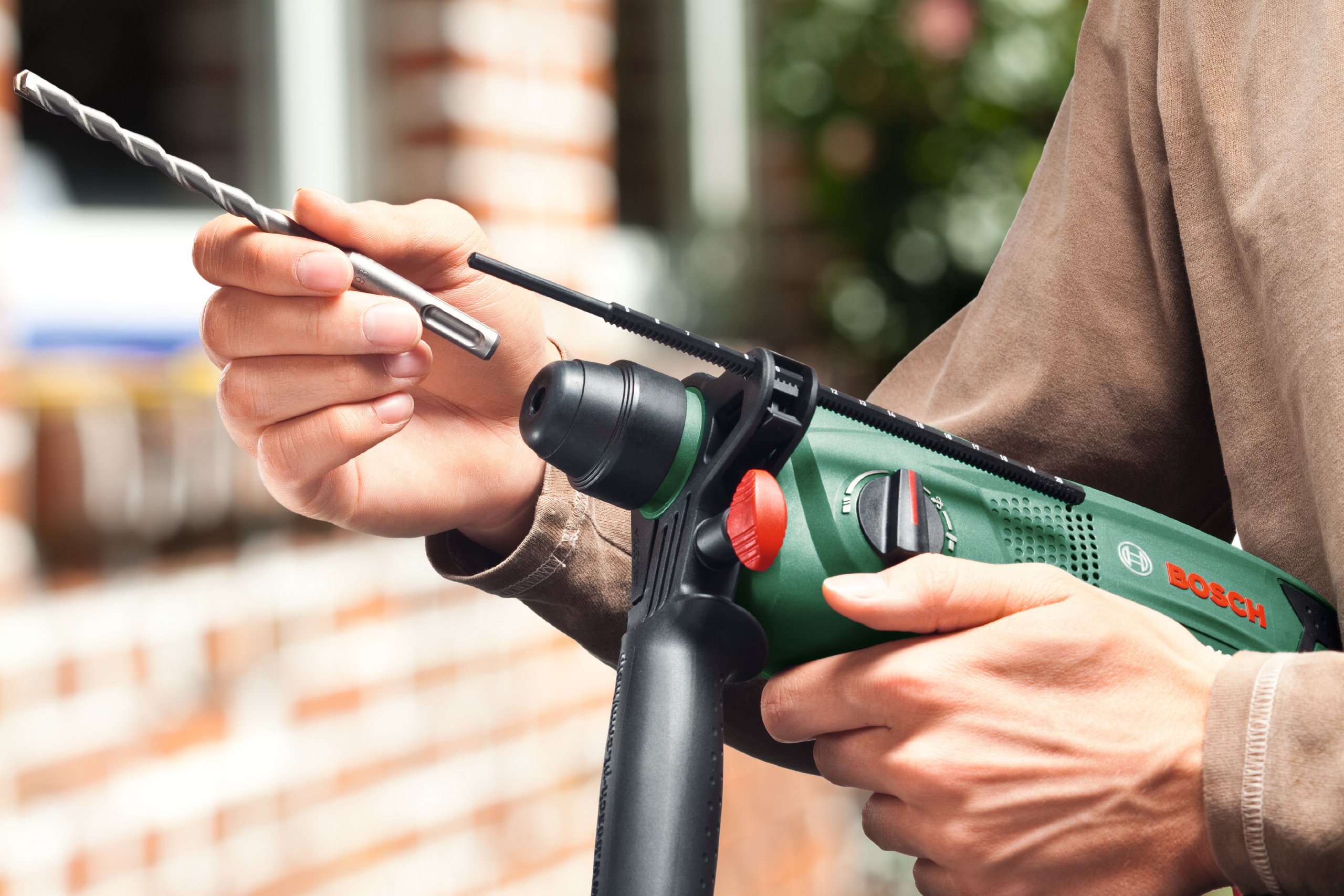 Bosch PBH 2100 RE martello perforatore SDS Plus 550W 1,7J