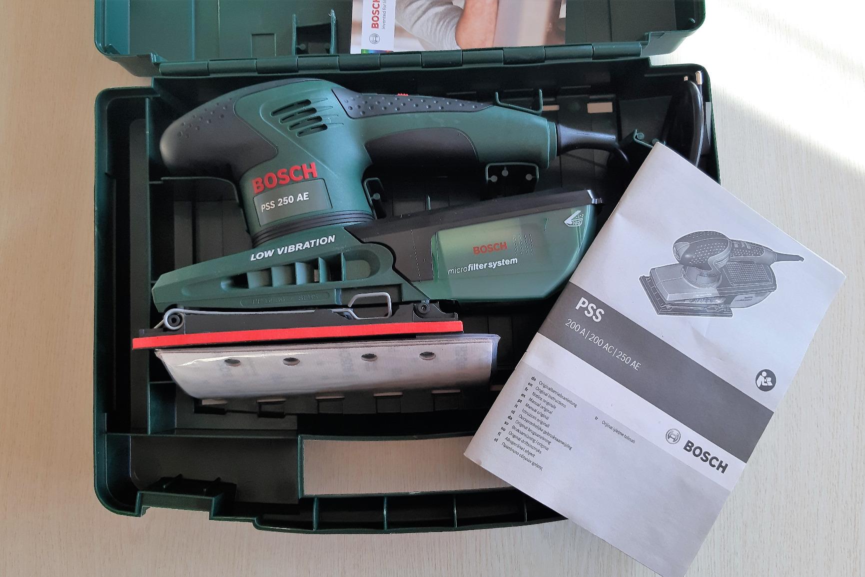 Bosch PSS 250 AE levigatrice orbitale 250W con valigetta