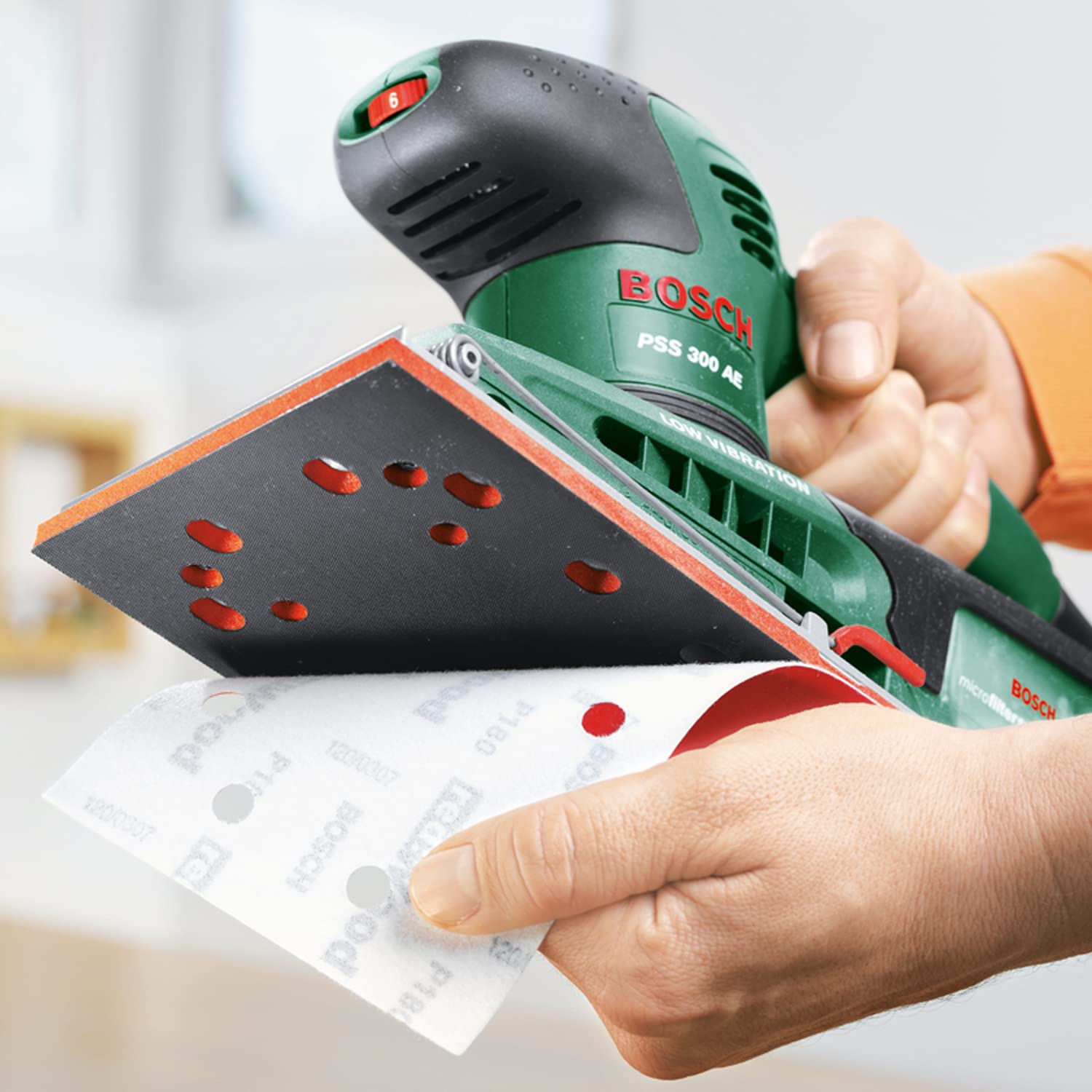 Bosch Home and Garden PSS 300 AE Levigatrice Orbitale 250W