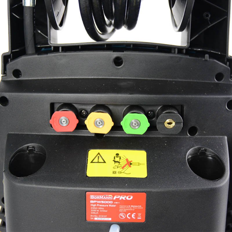 Bormann Pro Idropulitrice 3200W 225bar 540l/h con avvolgitubo