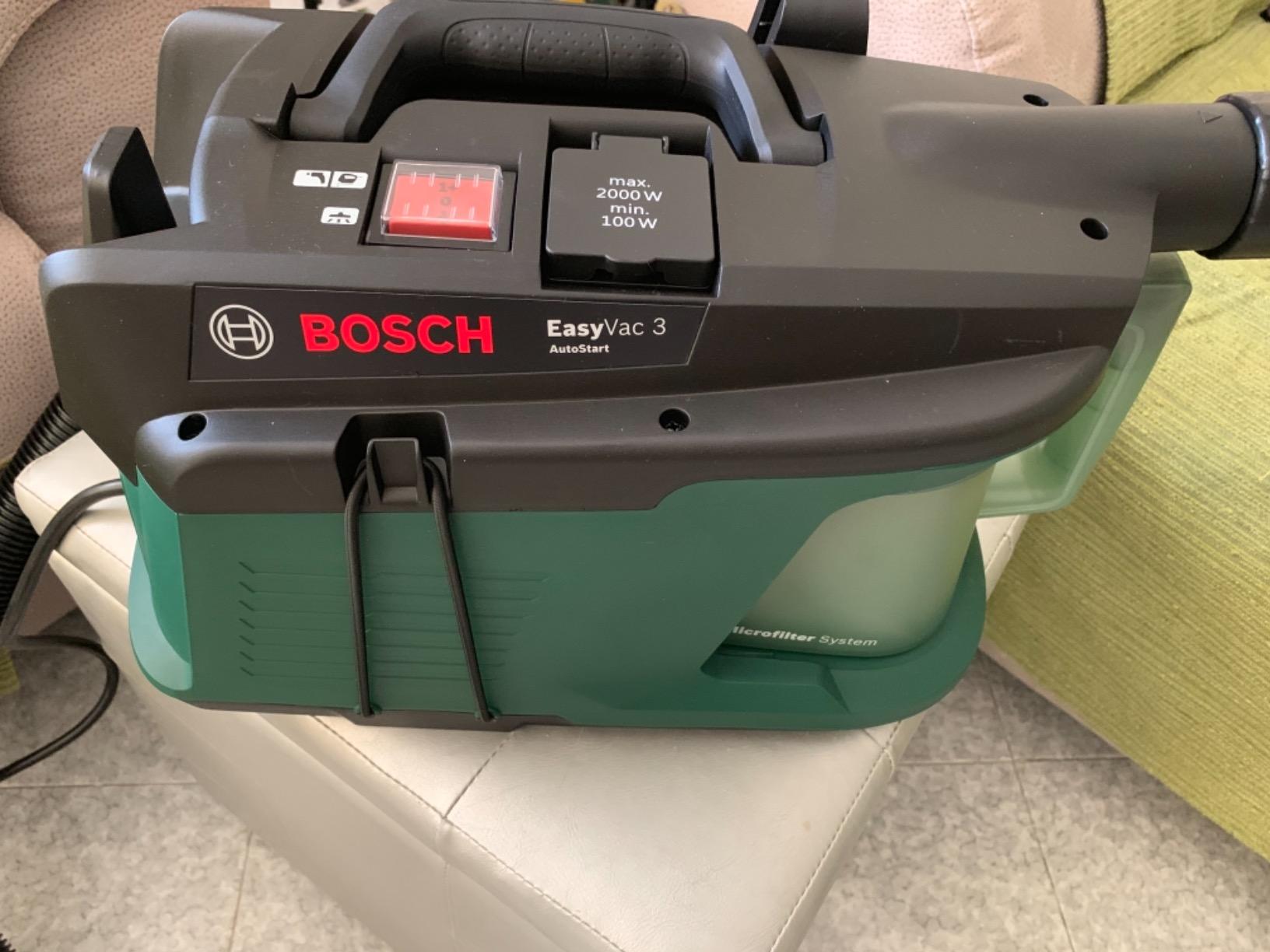 Bosch EasyVac 3 Aspiratore 700W Compatto Verde