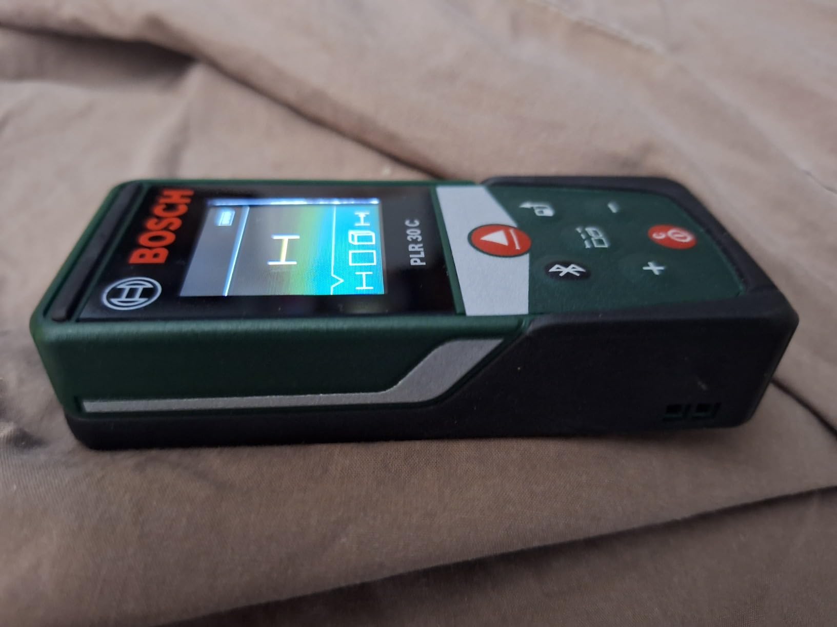 Bosch PLR 30 C distanziometro laser 30 m Bluetooth