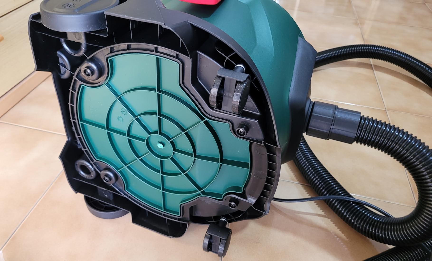 Bosch UniversalVac 15 Aspiratore 1000W 15 L