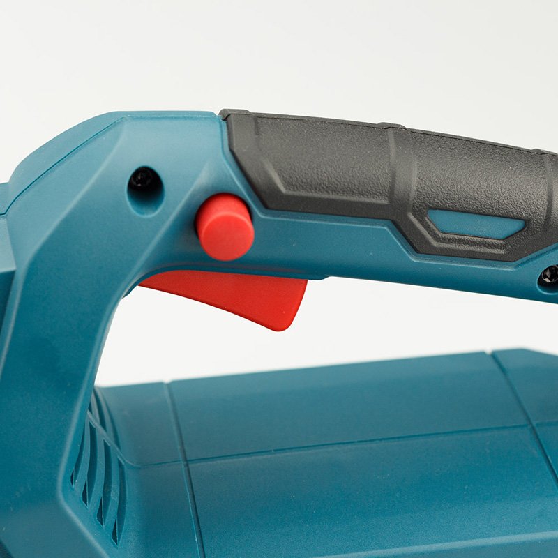 Bormann Pro motosega a batteria 20V corpo macchina solo