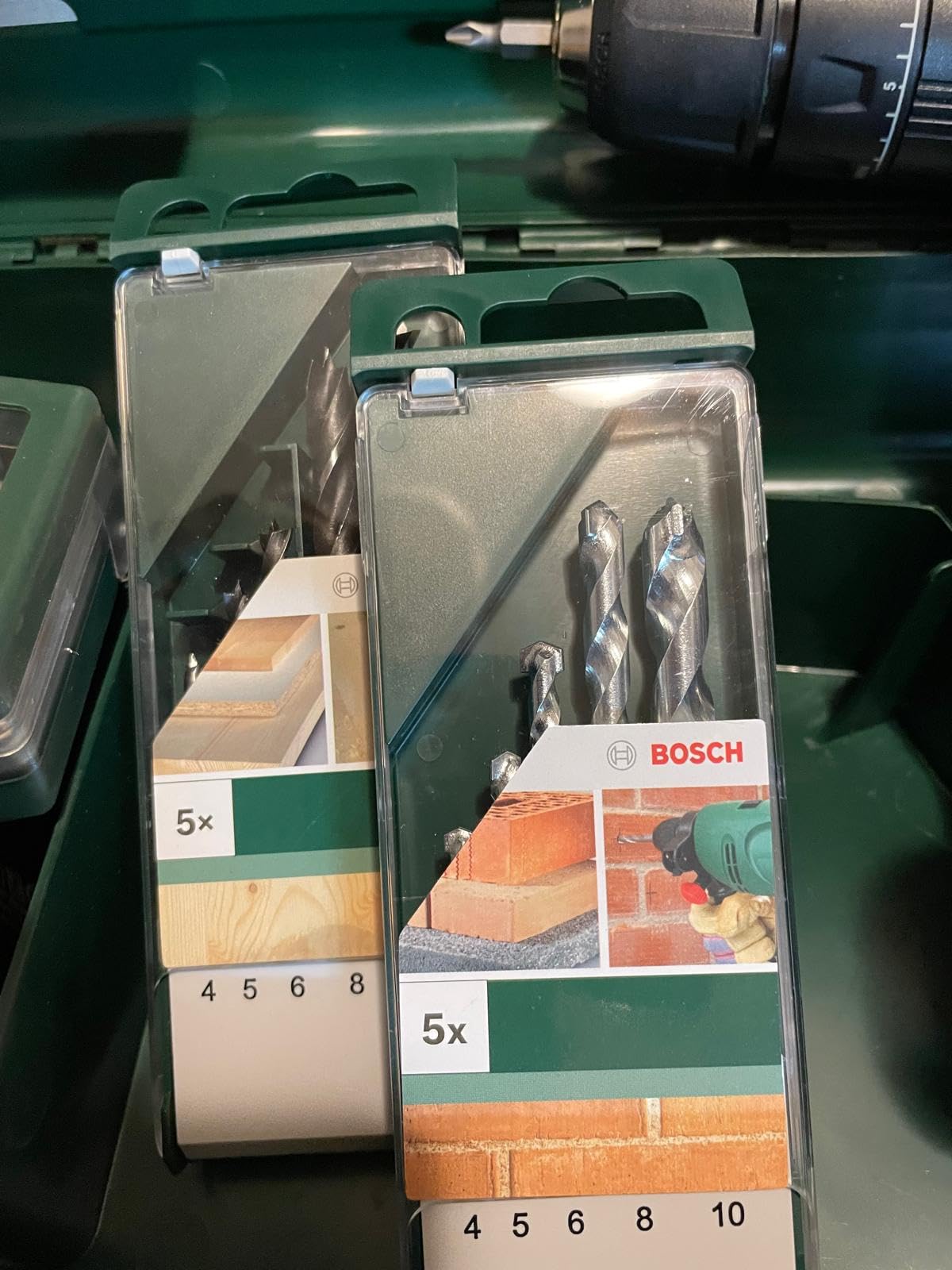 Bosch UniversalImpact 18V Trapano 1 Batteria Set 42 pz Valigetta