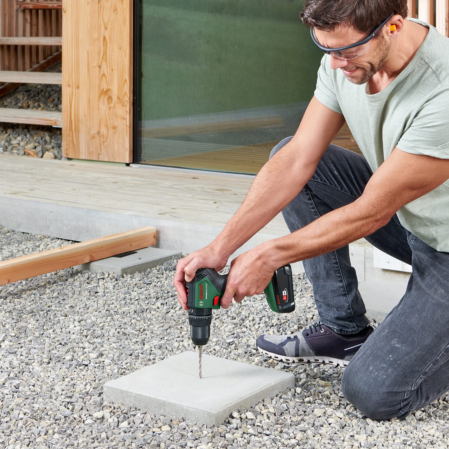 Bosch UniversalImpact 18V-60 Trapano Battente 60Nm 1x2,0Ah