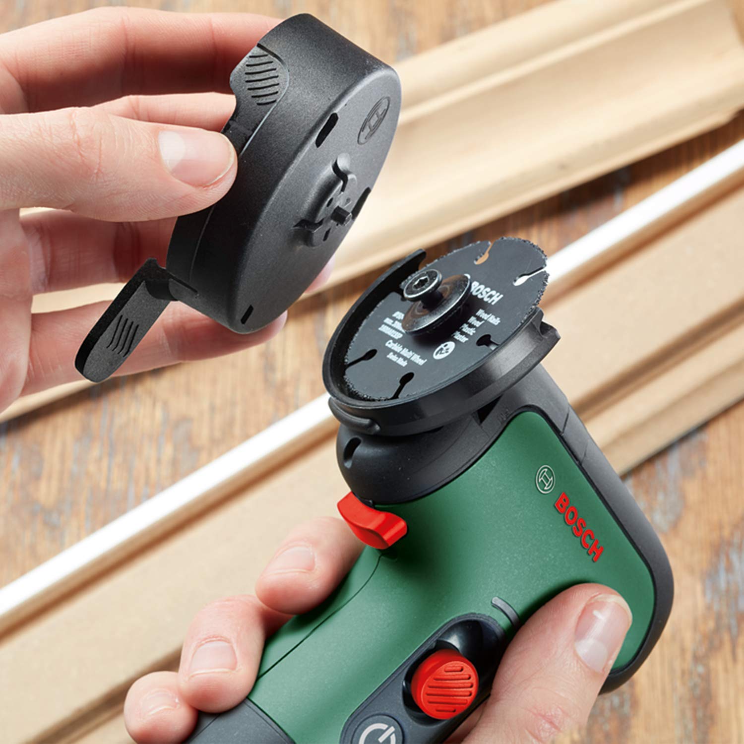 Bosch EasyCut&Grind utensile batteria 7,2V 2,0Ah multidisco