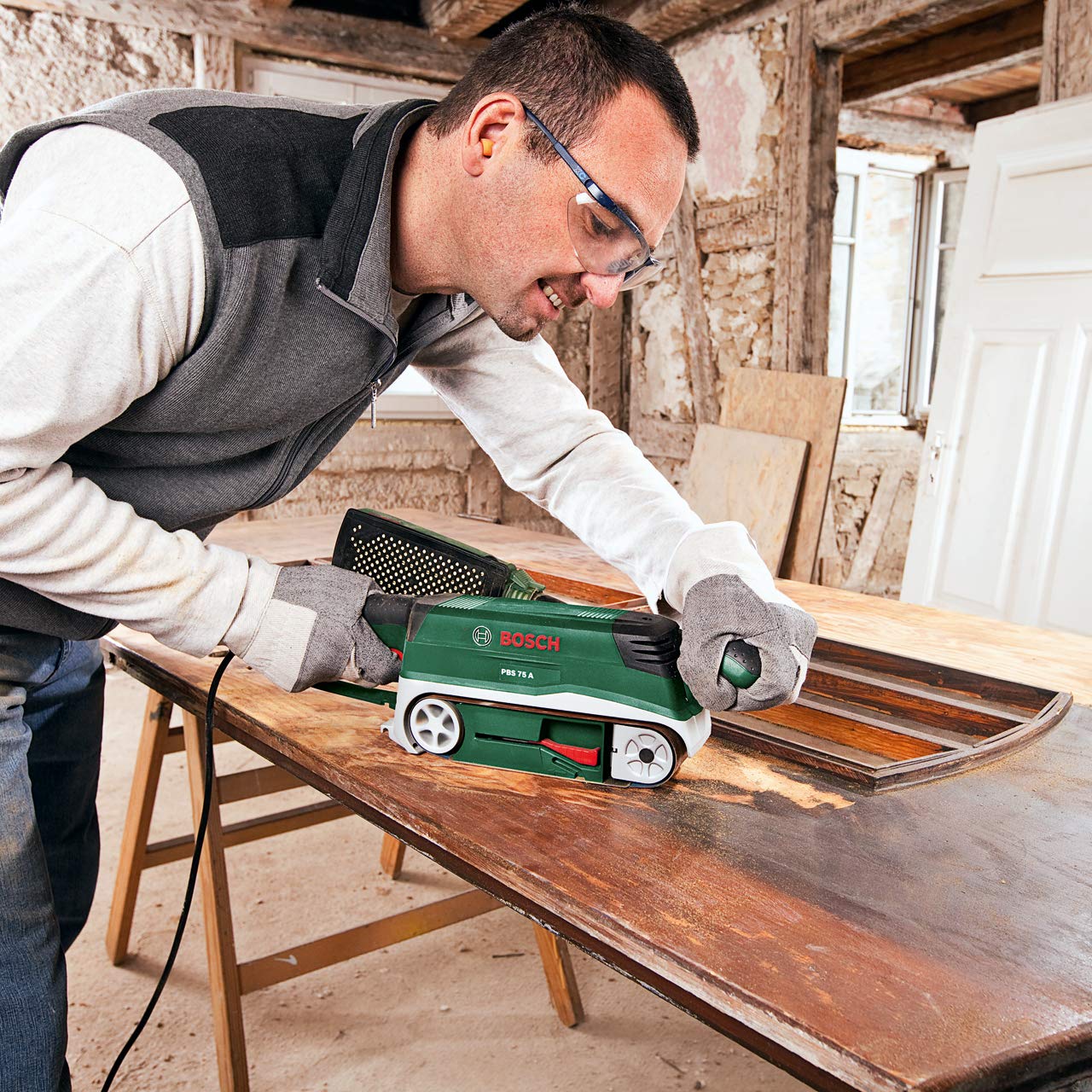 Bosch PBS 75 Levigatrice a nastro 710 W alluminio