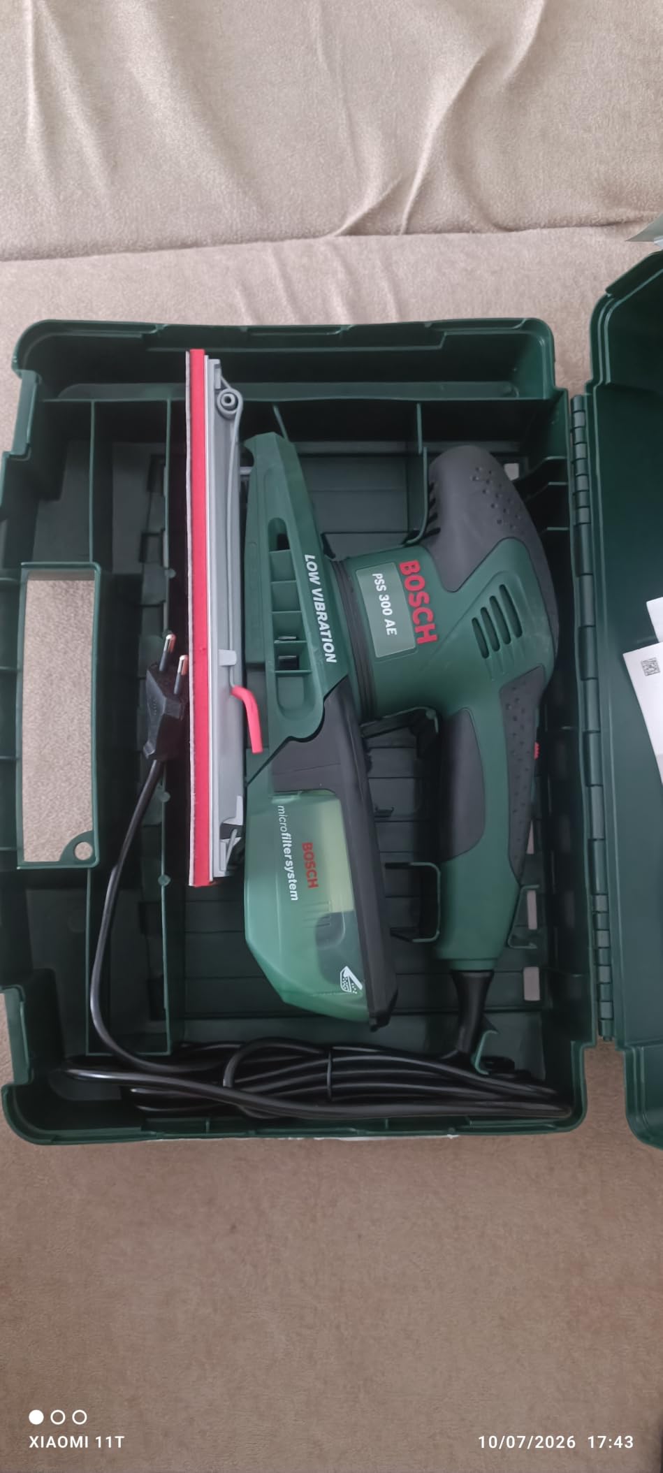 Bosch Home and Garden PSS 300 AE Levigatrice Orbitale 250W