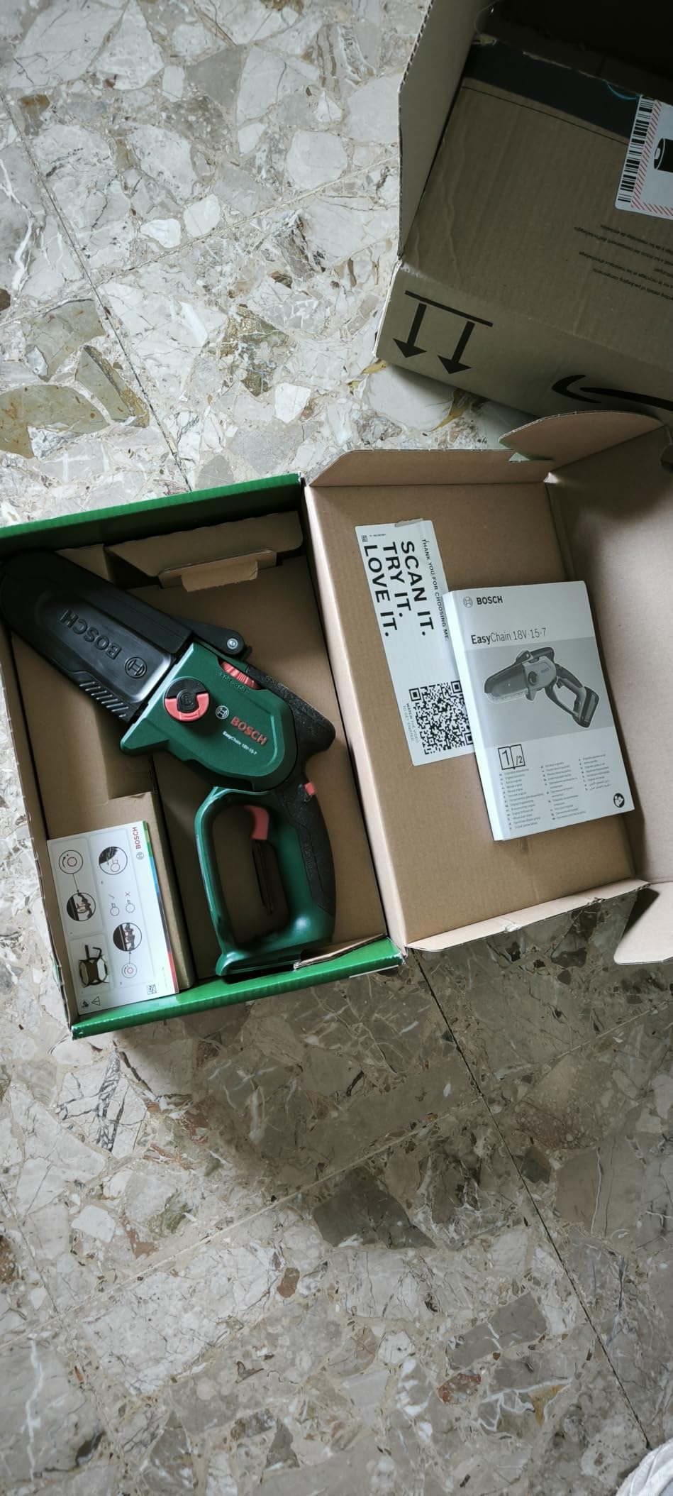 Bosch EasyChain 18V-15-7 mini motosega 2,5 Ah