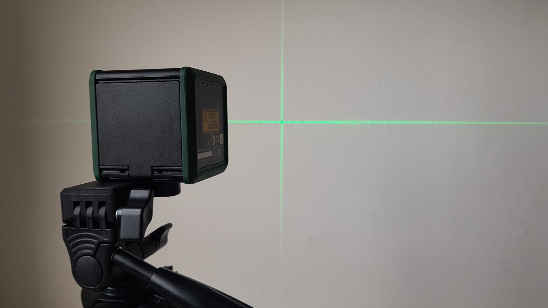 Bosch Quigo Green Livella Laser con treppiede
