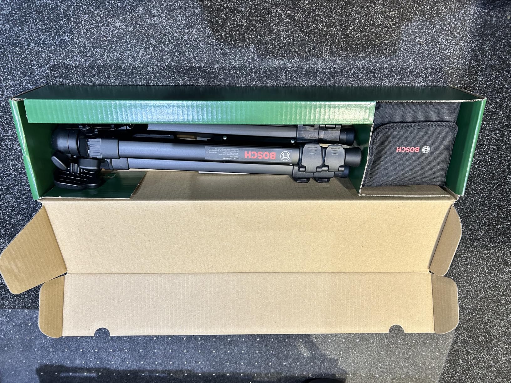 Bosch PLL360-15G livella laser verde 360° IP54