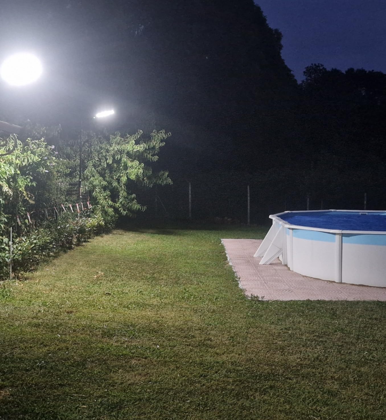 DE ROSA SHOP Lampione Solare LED 1500W 6500K con Telecomando