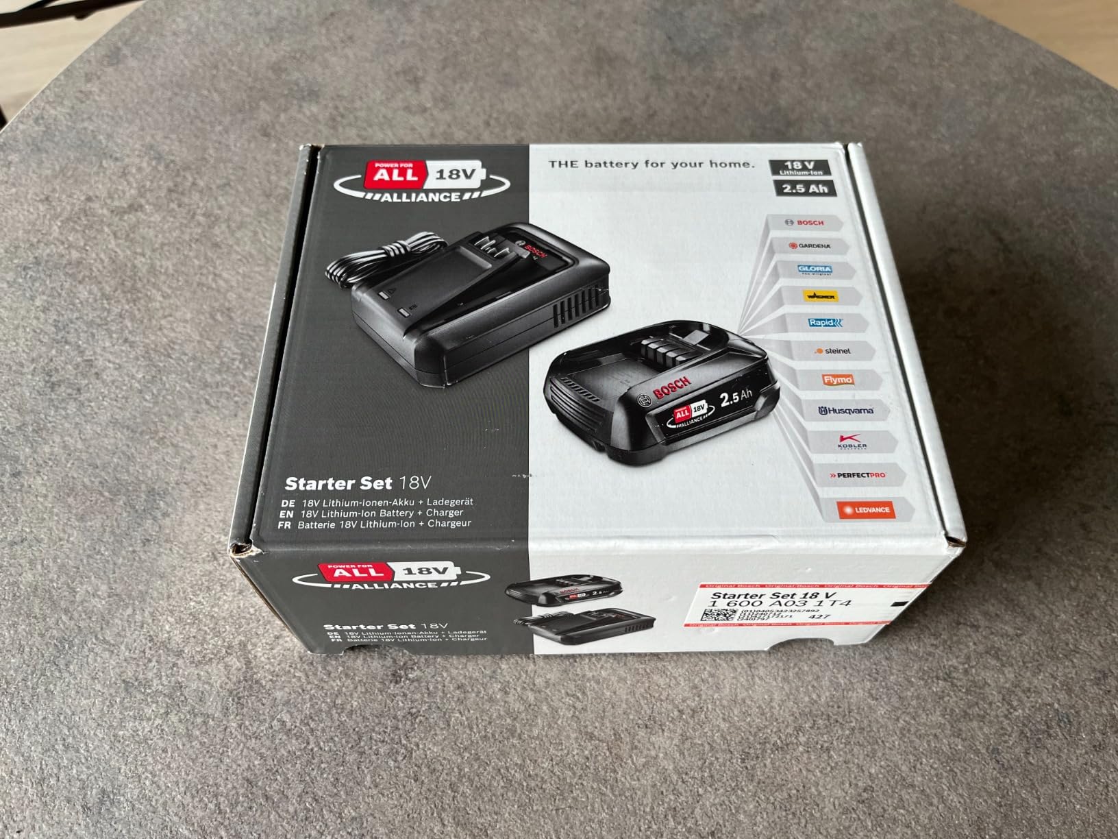 Bosch Starter Set 18V Batteria 2,5Ah + Caricabatteria