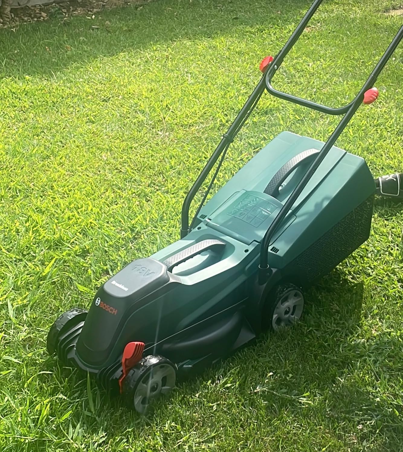 Bosch CityMower 18V-32-300 tosaerba con batteria 4,0 Ah