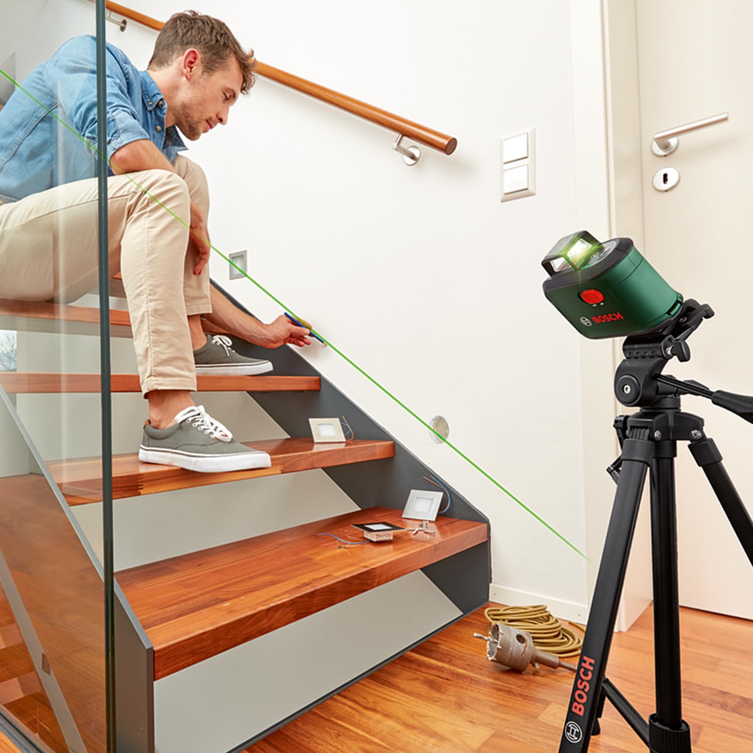 Bosch AdvancedLevel 360 livella laser verde con treppiede