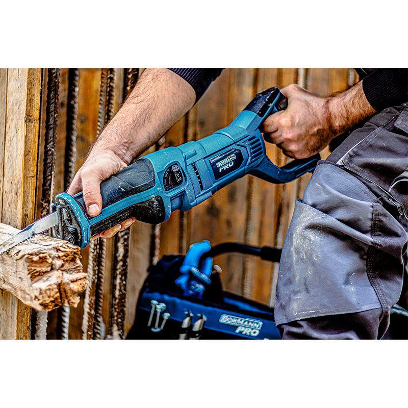 Bormann Pro Sega Alternativa 1400W Legno 210 mm