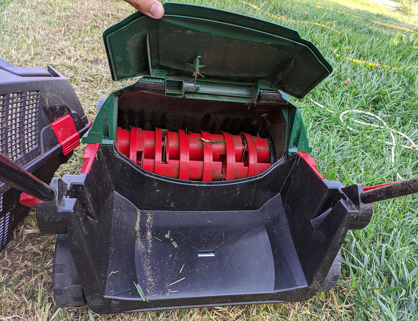 Bosch UniversalVerticut 1100 Scarificatore 1100 W 50 L
