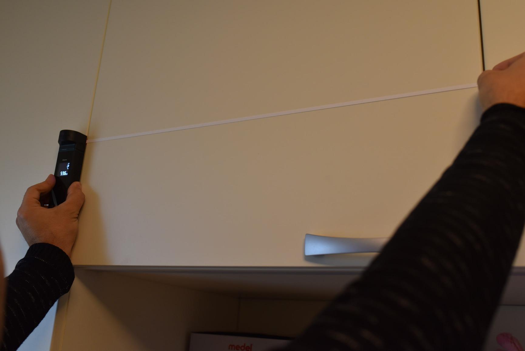Bosch Zamo Distanziometro Laser 20 m con 3 Adattatori