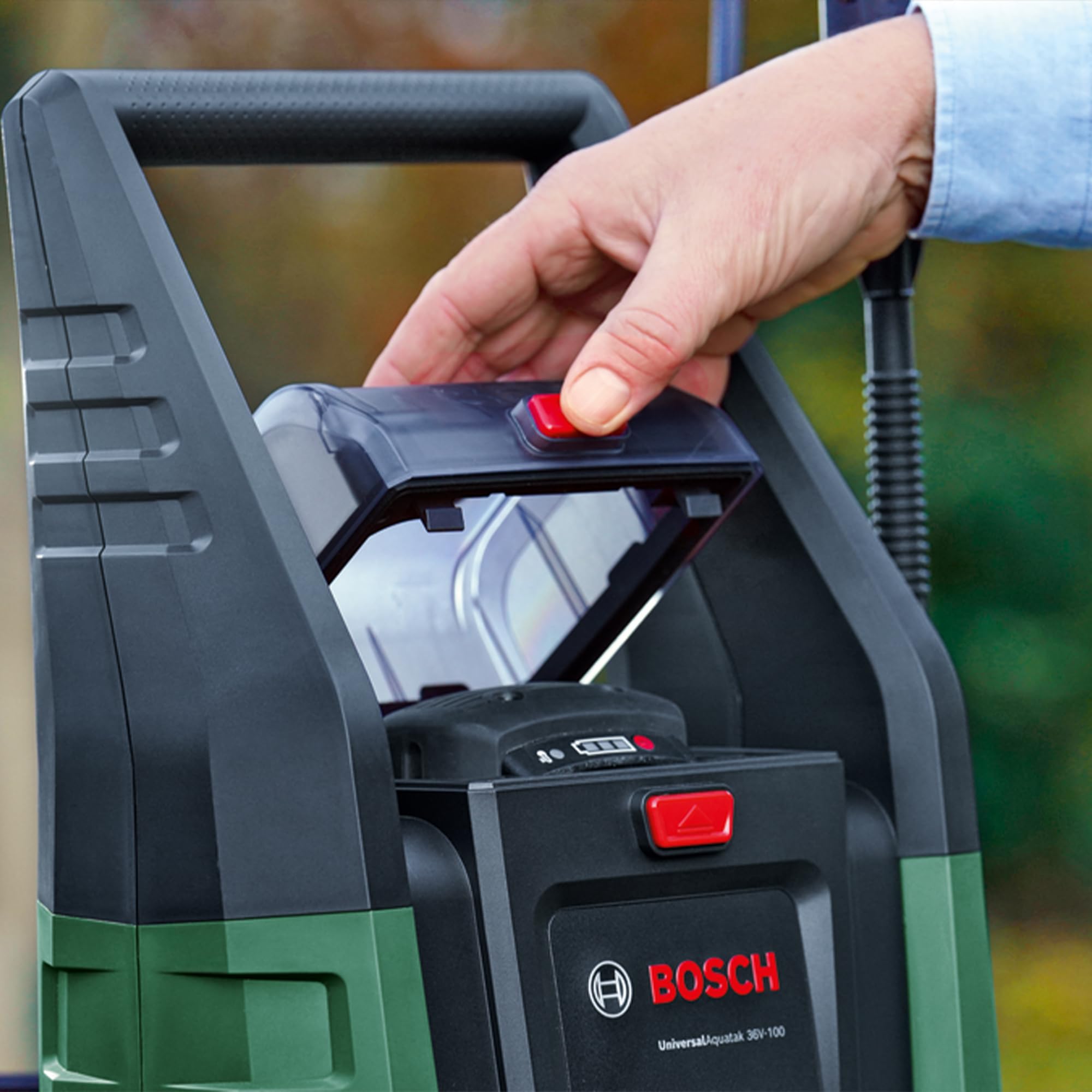 Bosch UniversalAquatak 36V-100 Idropulitrice a Batteria