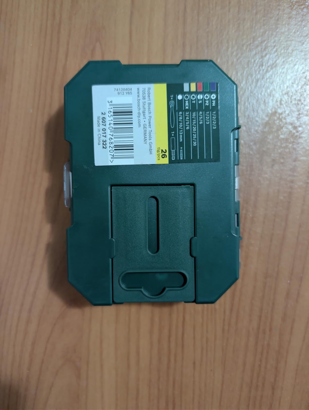 Bosch Set 26 Bit Avvitamento con Cricchetto e Bussole