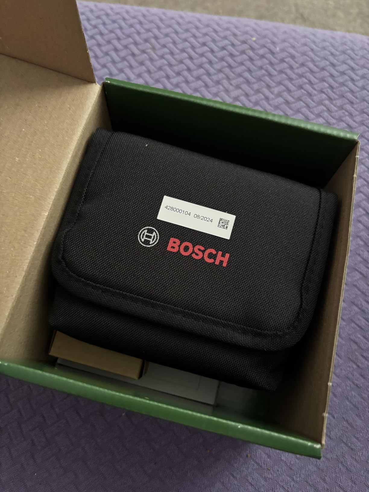 Bosch UniversalLevel 2 Livella Laser a Croce con Punti a Piombo