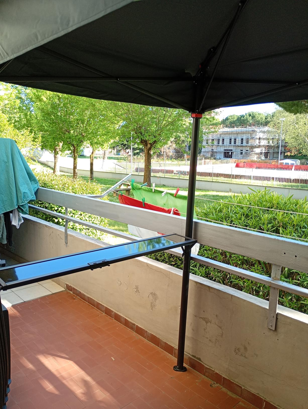 Wiltec Gazebo Barbecue 2,45x1,52 m grigio con 2 ripiani