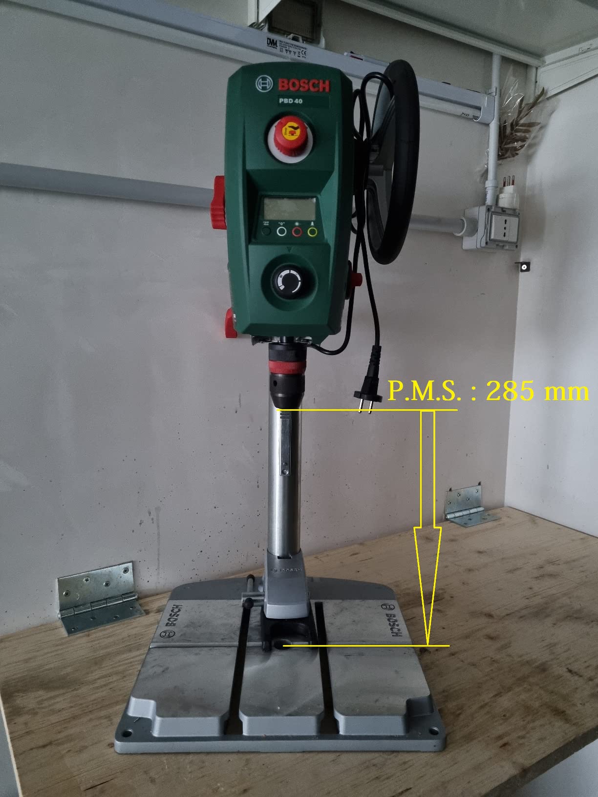 Bosch PBD 40 trapano a colonna 710 W con laser