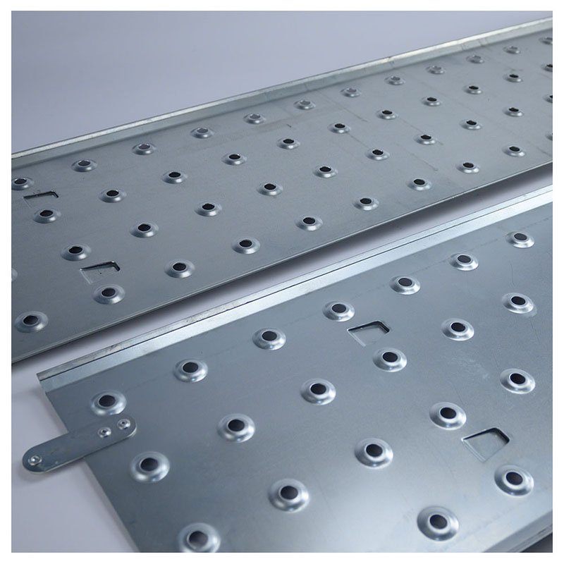 Bormann Pro piattaforma scala multiposizione 4x4 metallo