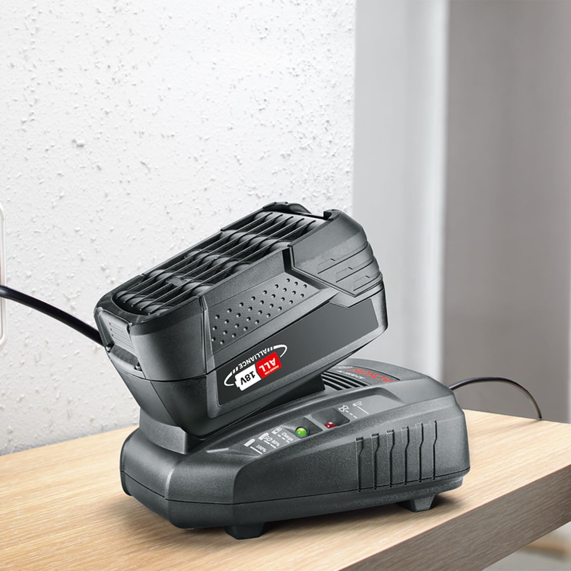 Bosch Home and Garden AL 1830 CV caricabatterie 18V