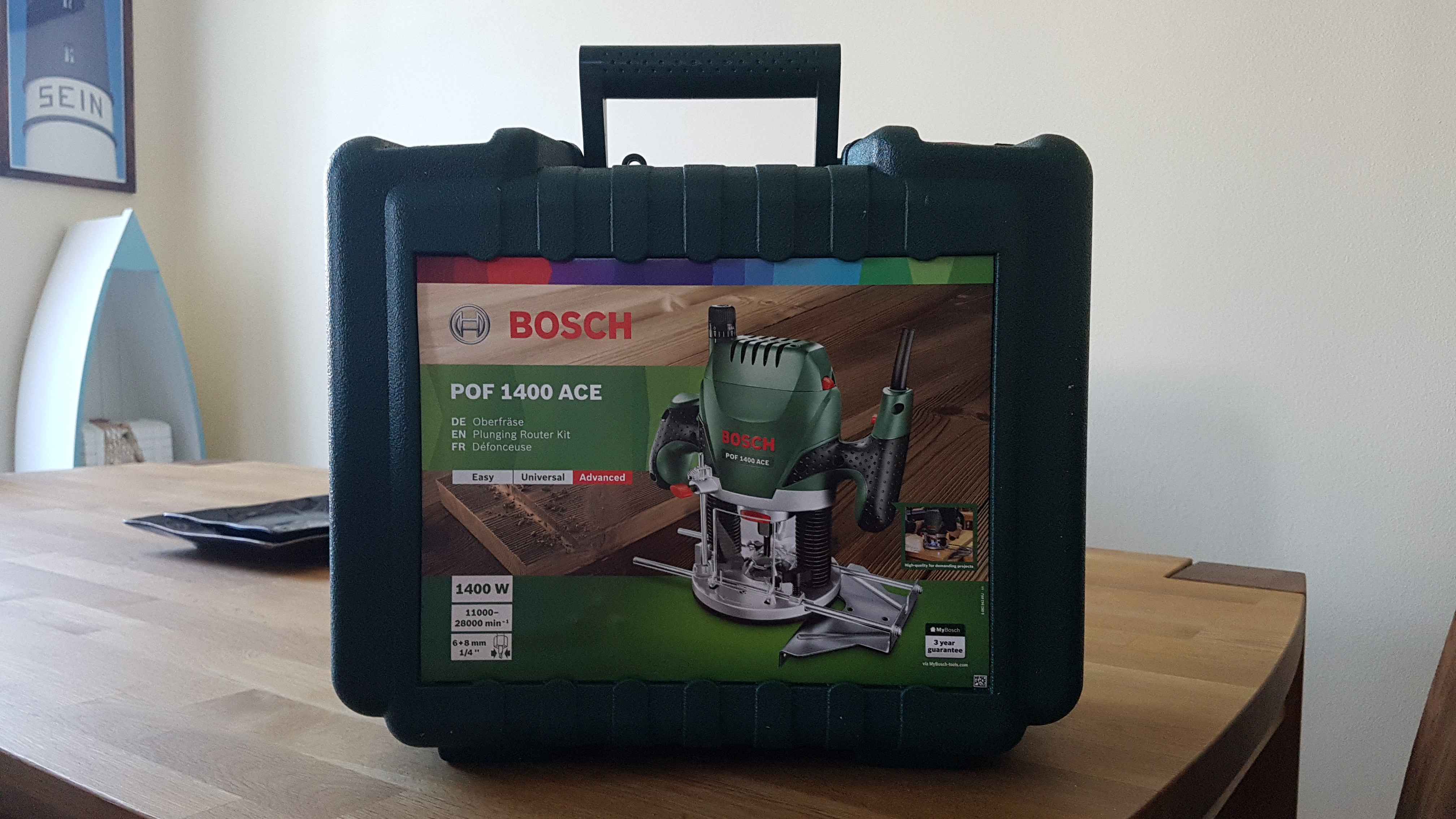 Bosch POF 1400 ACE fresatrice verticale 1400 W con valigetta