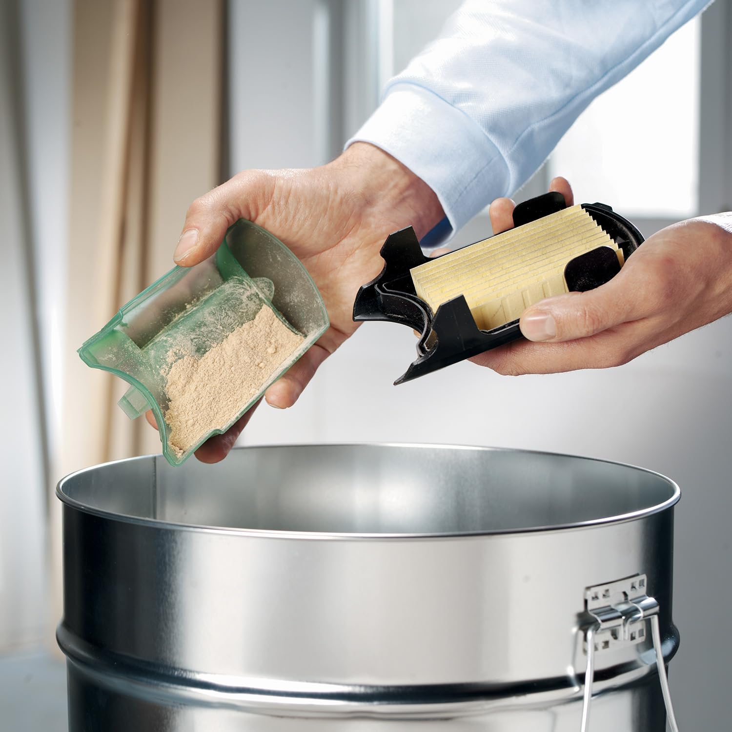 Bosch PSS 250 AE levigatrice orbitale 250W con valigetta