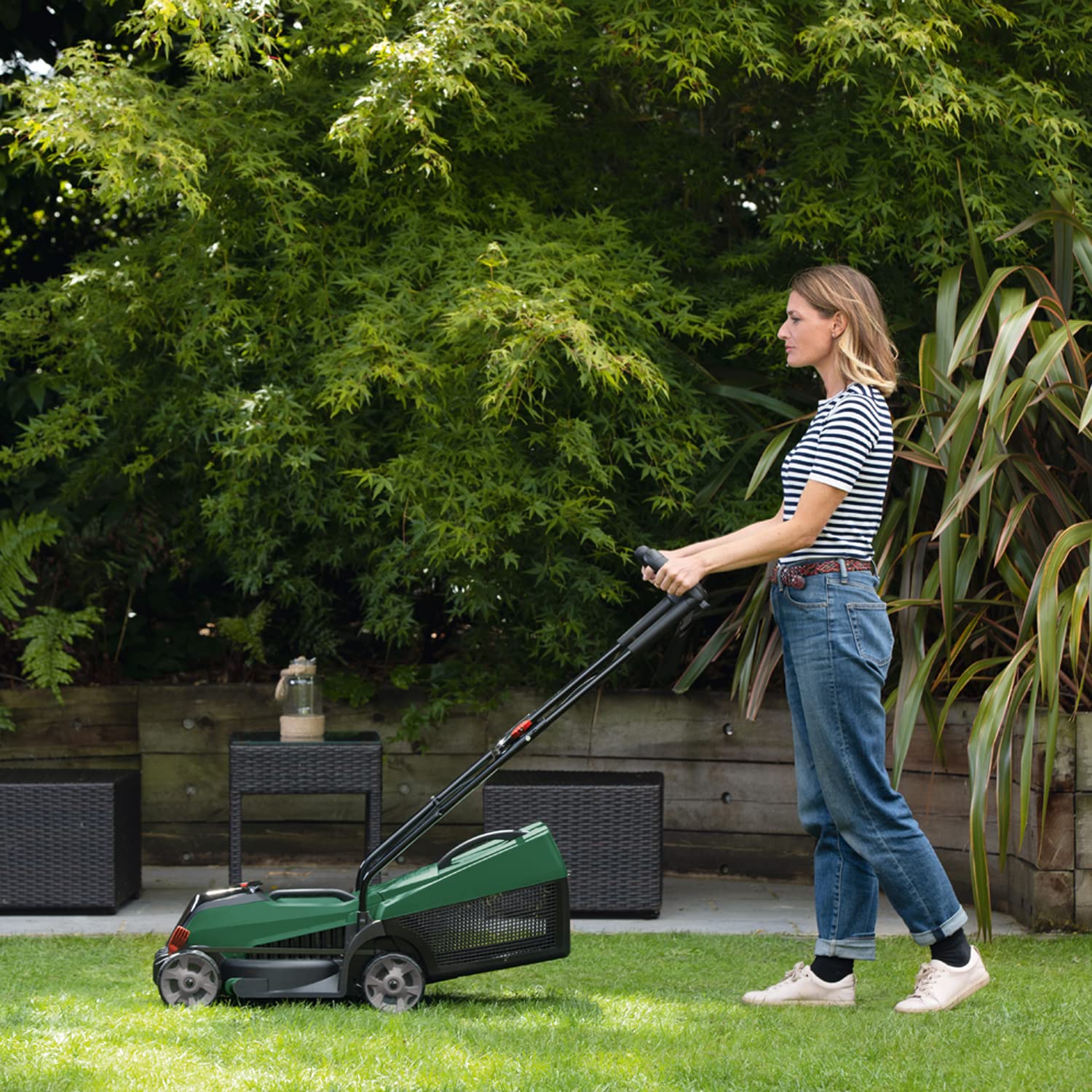 Bosch CityMower 18V-32-300 tosaerba con batteria 4,0 Ah