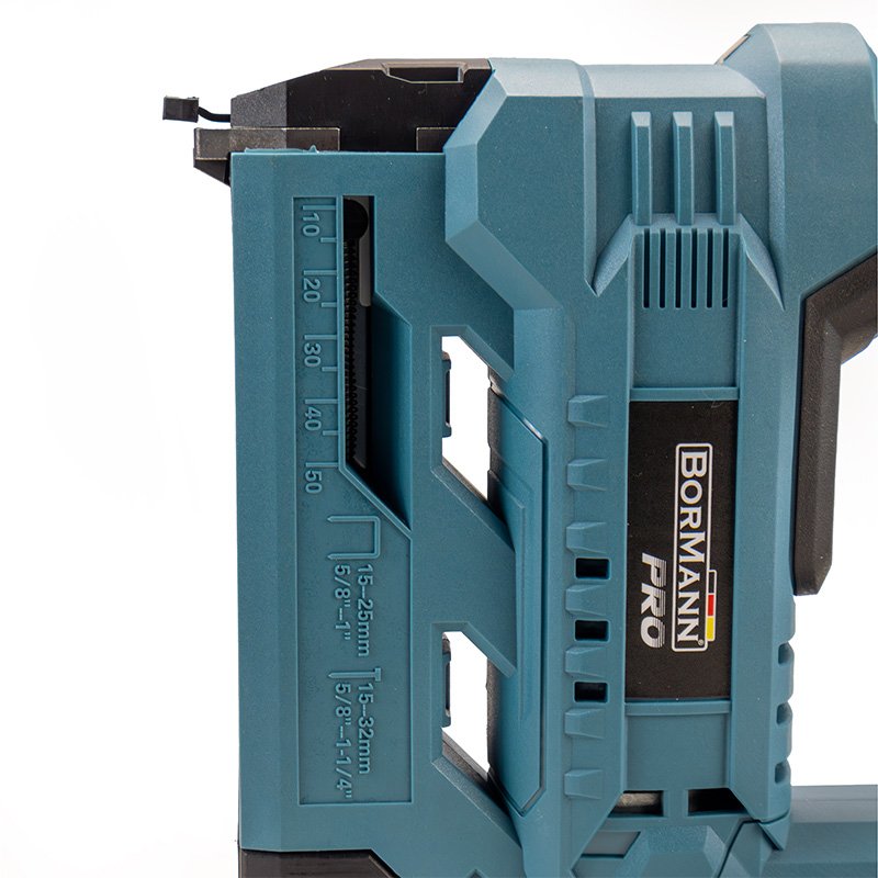 Bormann sparachiodi graffettatrice batteria 20V solo corpo