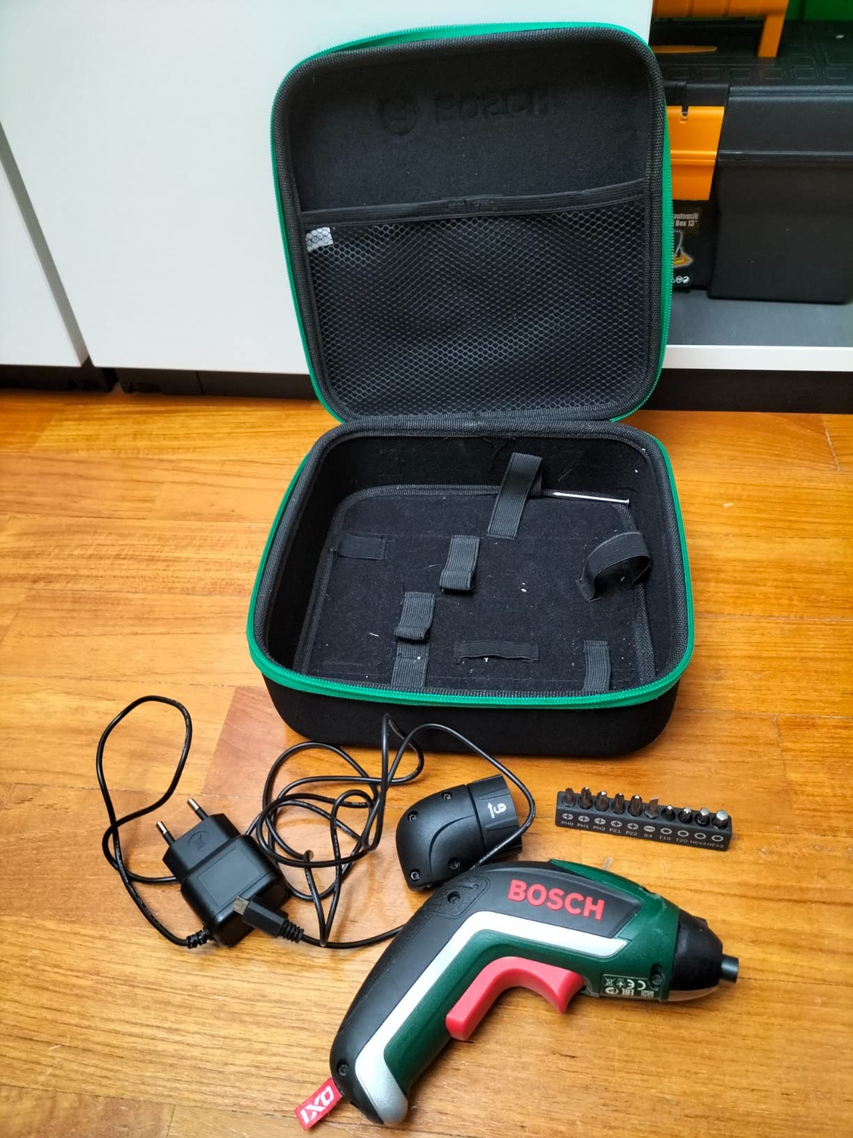 Bosch IXO V cacciavite batteria 3,6V Medium testa angolo