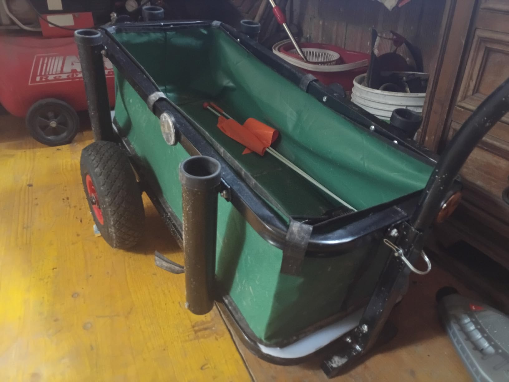 Wiltec Carrello da Pesca 50 kg 60 Litri con Ruote Pneumatiche