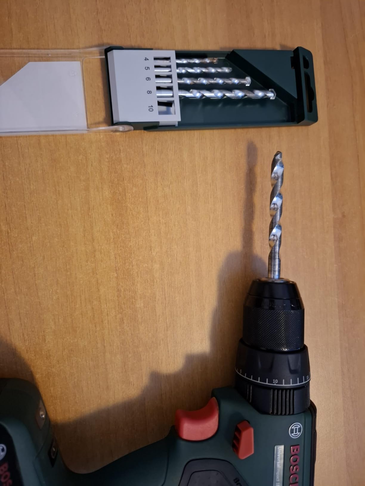 Bosch UniversalImpact 18V-60 Trapano Battente 60Nm 1x2,0Ah