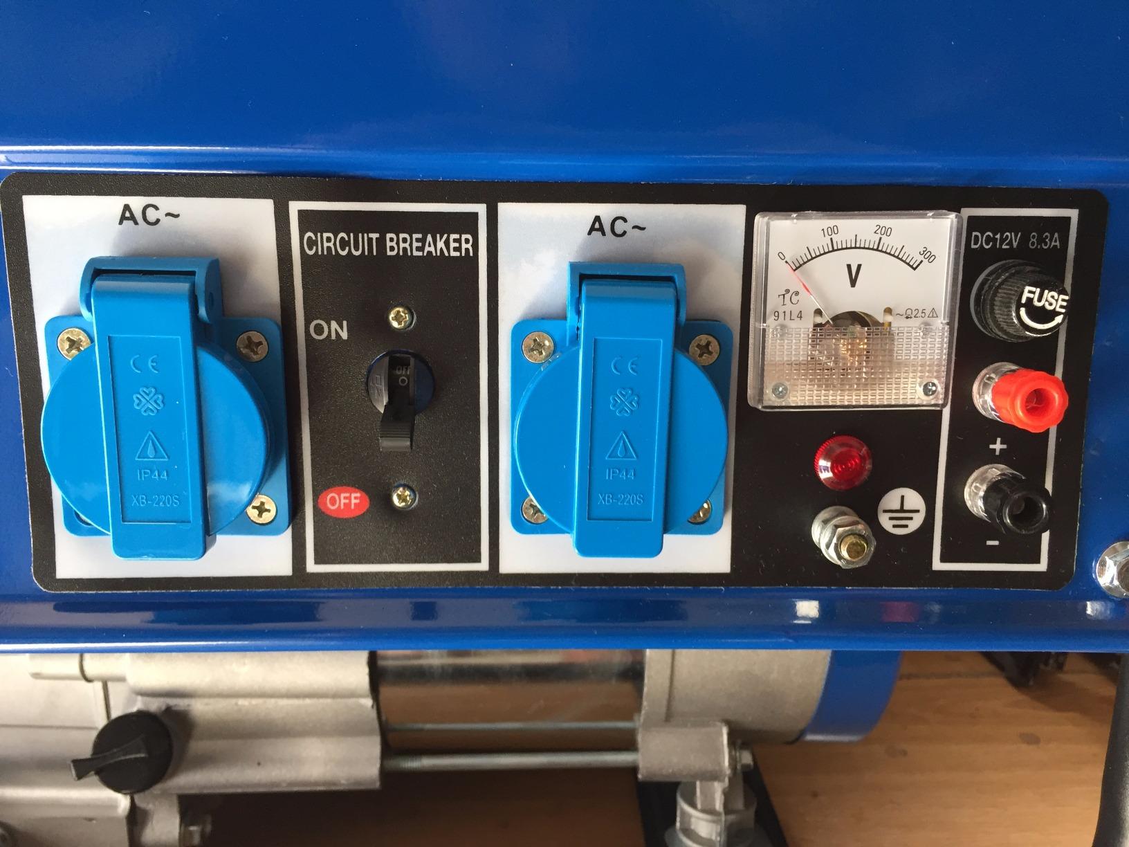 EBERTH Generatore Corrente 2200W Benzina AVR 15L