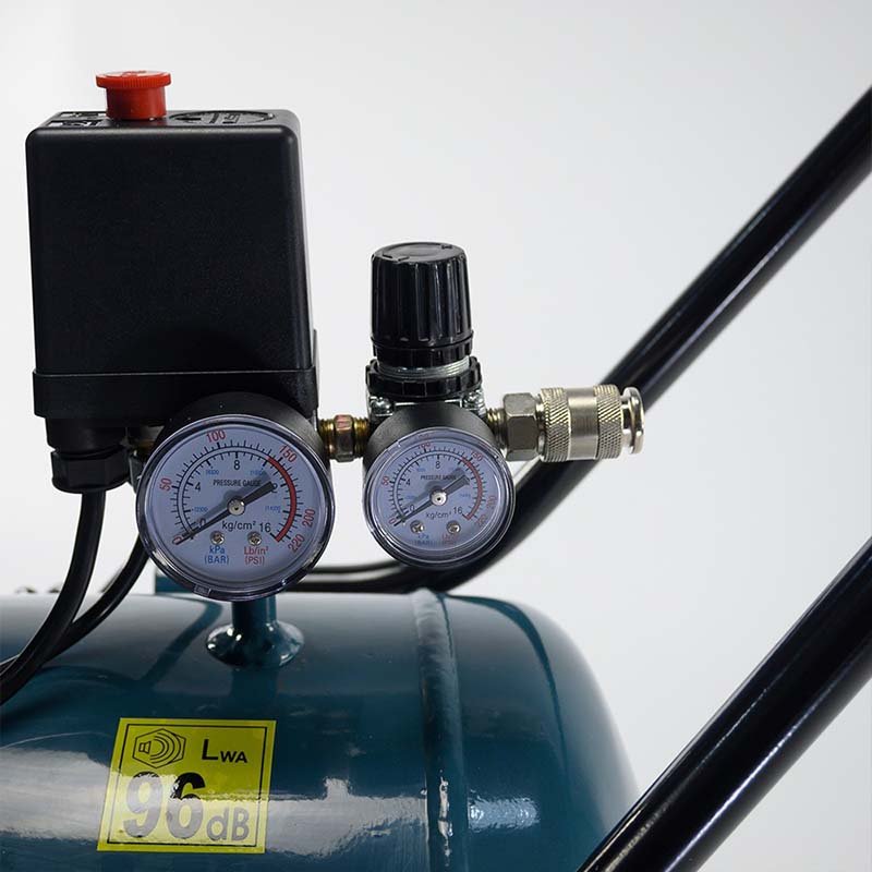 Bormann Pro compressore aria 50L 2,5HP 250 L/min